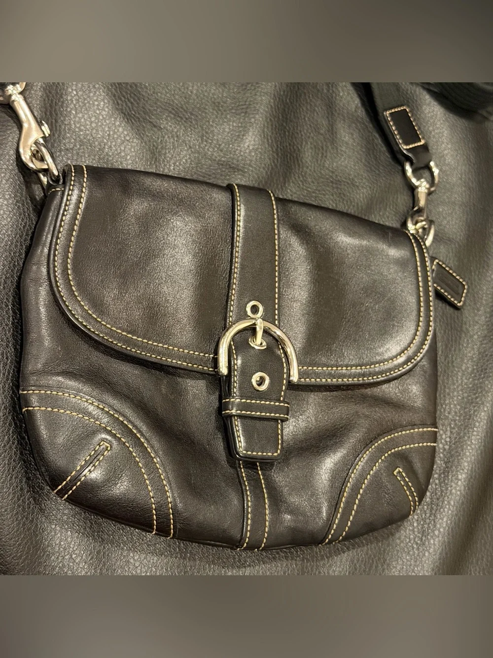 Vintage Coach Soho Black Leather Crossbody With Front Flap Y2K